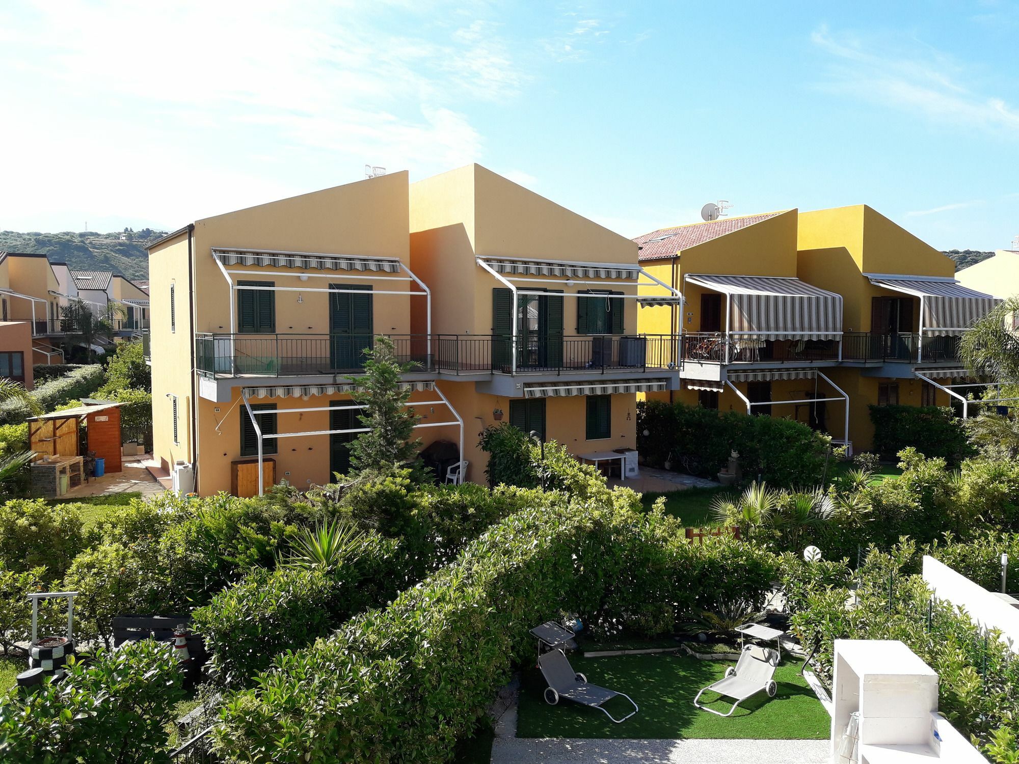 Villa Scenique Кампофеличе ди Рокела Екстериор снимка